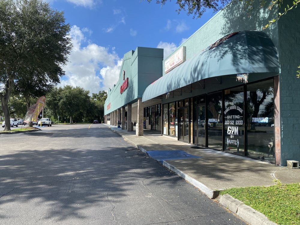 Bartow Village Shopping Center + 0.81 Acre Parcel: 1475 US Highway 17 S, Bartow, FL 33830